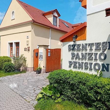 Szentesi Panzio Bed & Breakfast Fertőrákos Eksteriør bilde